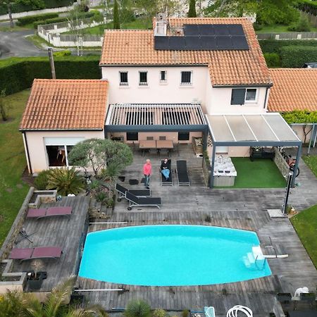 Wine Hote Chambre D'Hotes Le Pian-Médoc Exterior foto